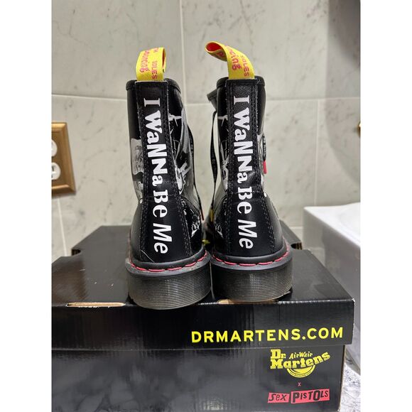 Sex Pistols Backhand Straw Grain Boot Dr. Martens Size 10 Men's New - Box Black - Picture 4 of 6